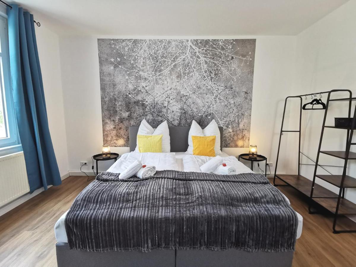 Bohnapartments - Stadtblick Zechenhaus - Balkon - Gratis Parkplatz - Wlan - Sehr Ruhig - Barrierearm イルメナウ エクステリア 写真