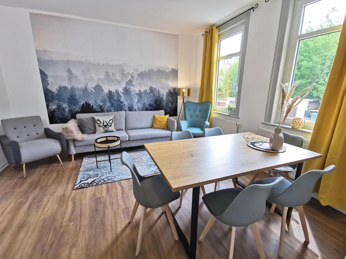 Bohnapartments - Stadtblick Zechenhaus - Balkon - Gratis Parkplatz - Wlan - Sehr Ruhig - Barrierearm イルメナウ エクステリア 写真