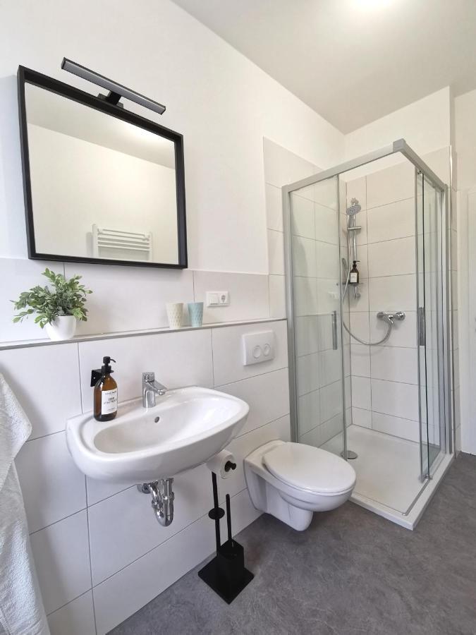 Bohnapartments - Stadtblick Zechenhaus - Balkon - Gratis Parkplatz - Wlan - Sehr Ruhig - Barrierearm イルメナウ エクステリア 写真