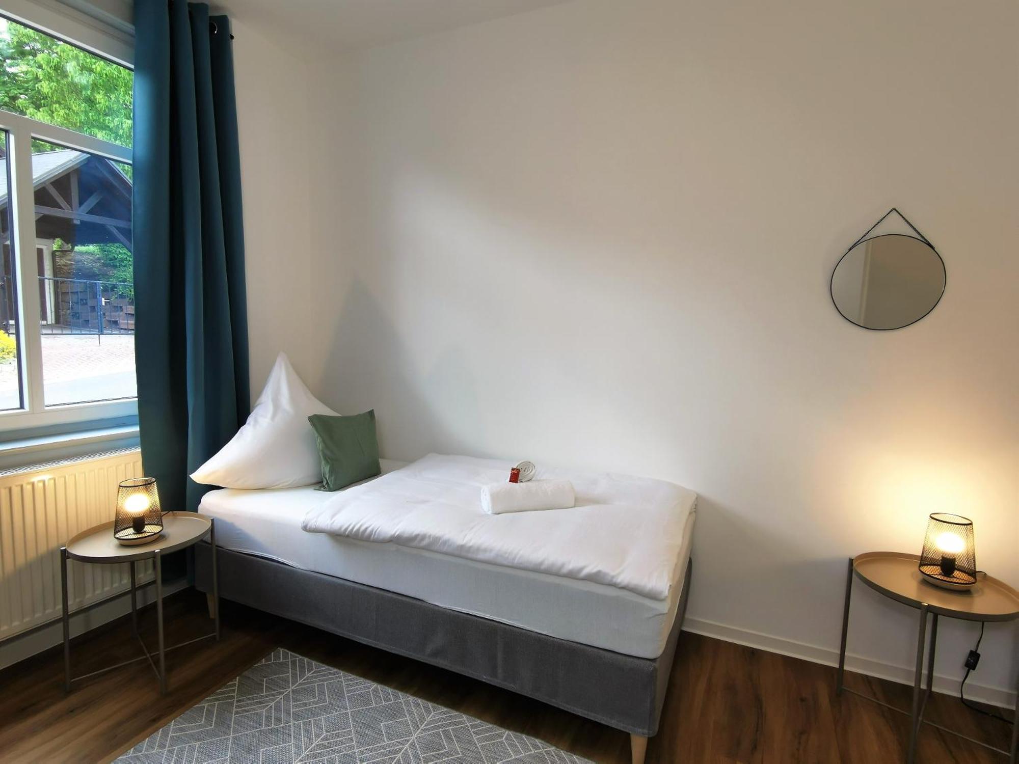 Bohnapartments - Stadtblick Zechenhaus - Balkon - Gratis Parkplatz - Wlan - Sehr Ruhig - Barrierearm イルメナウ エクステリア 写真