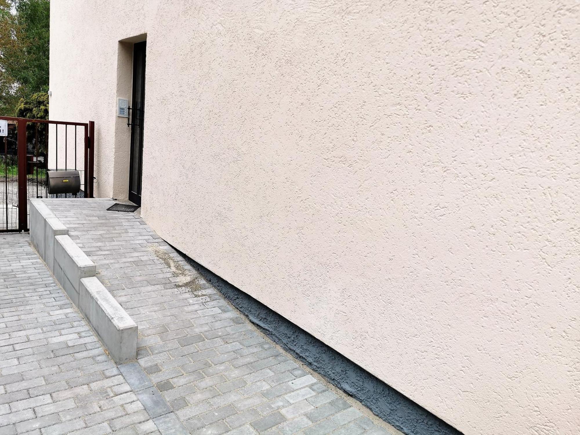 Bohnapartments - Stadtblick Zechenhaus - Balkon - Gratis Parkplatz - Wlan - Sehr Ruhig - Barrierearm イルメナウ エクステリア 写真